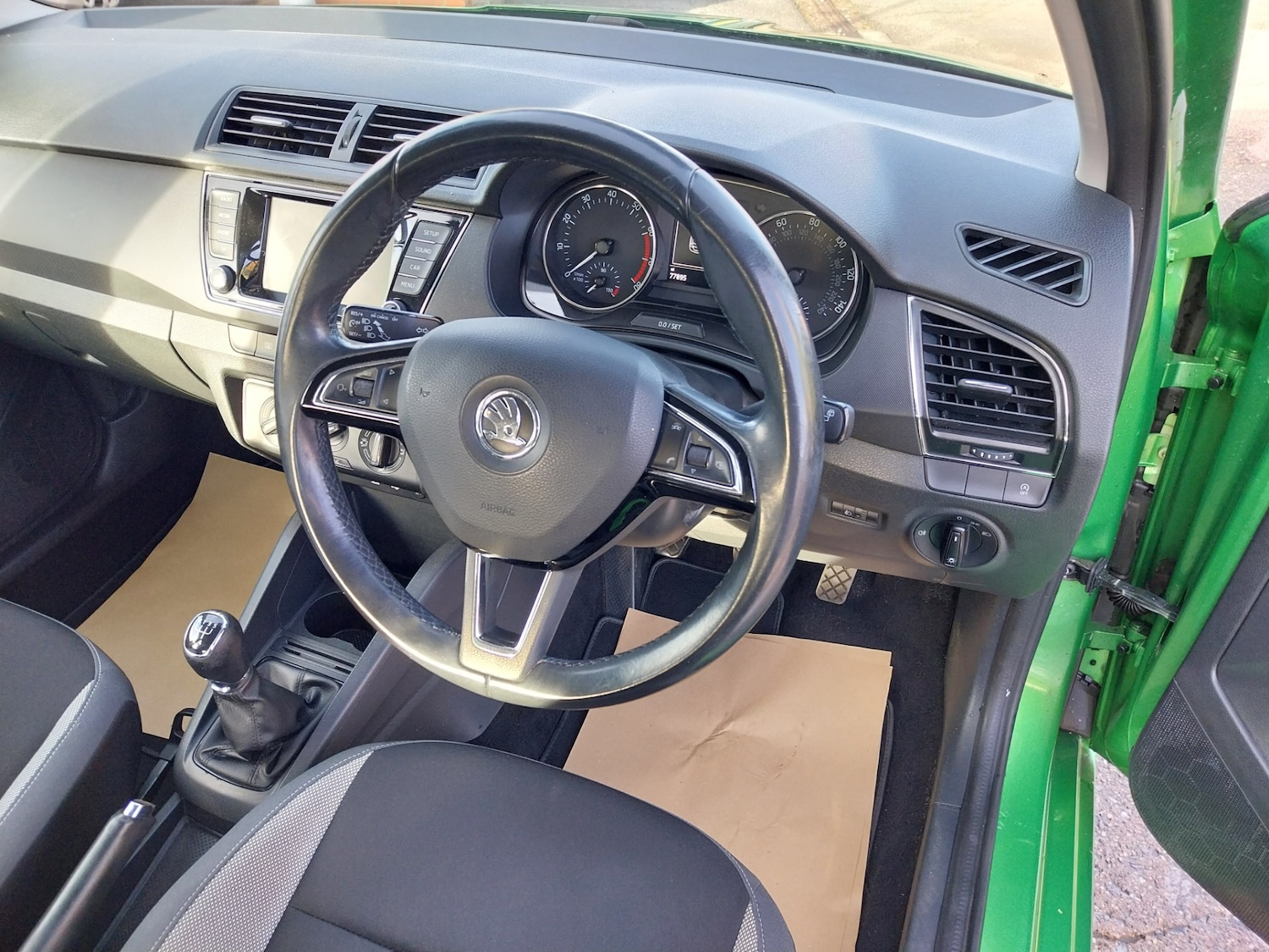 Used Skoda Fabia 2015 for sale - 76706989: Photo 12