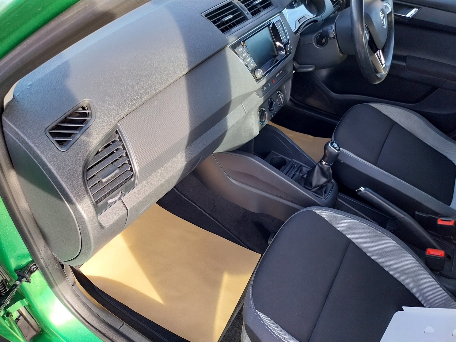 Used Skoda Fabia 2015 for sale - 76706989: Photo 19