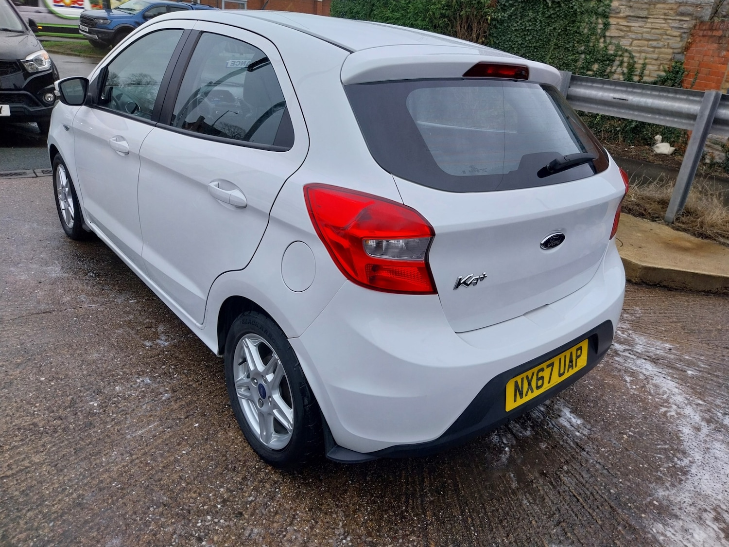 Used Ford Ka+ 2017 for sale - 76762243: Photo 4