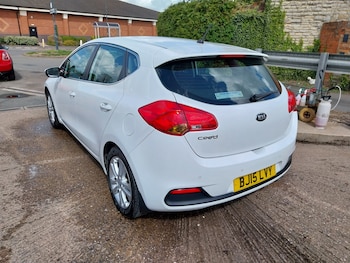 Used Kia Ceed 2015 for sale - 78224789: Photo