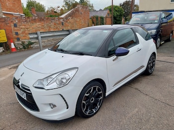 Used Citroen DS3 2013 for sale - 76196069: Photo 4