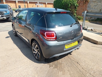 Used DS Automobiles DS 3 2015 for sale - 79353110: Photo