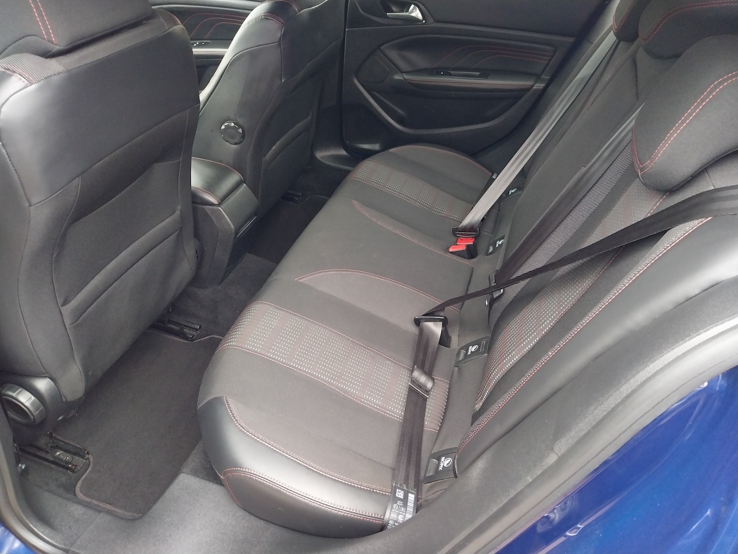 Used Peugeot 308 2017 for sale - 77450213: Photo 18