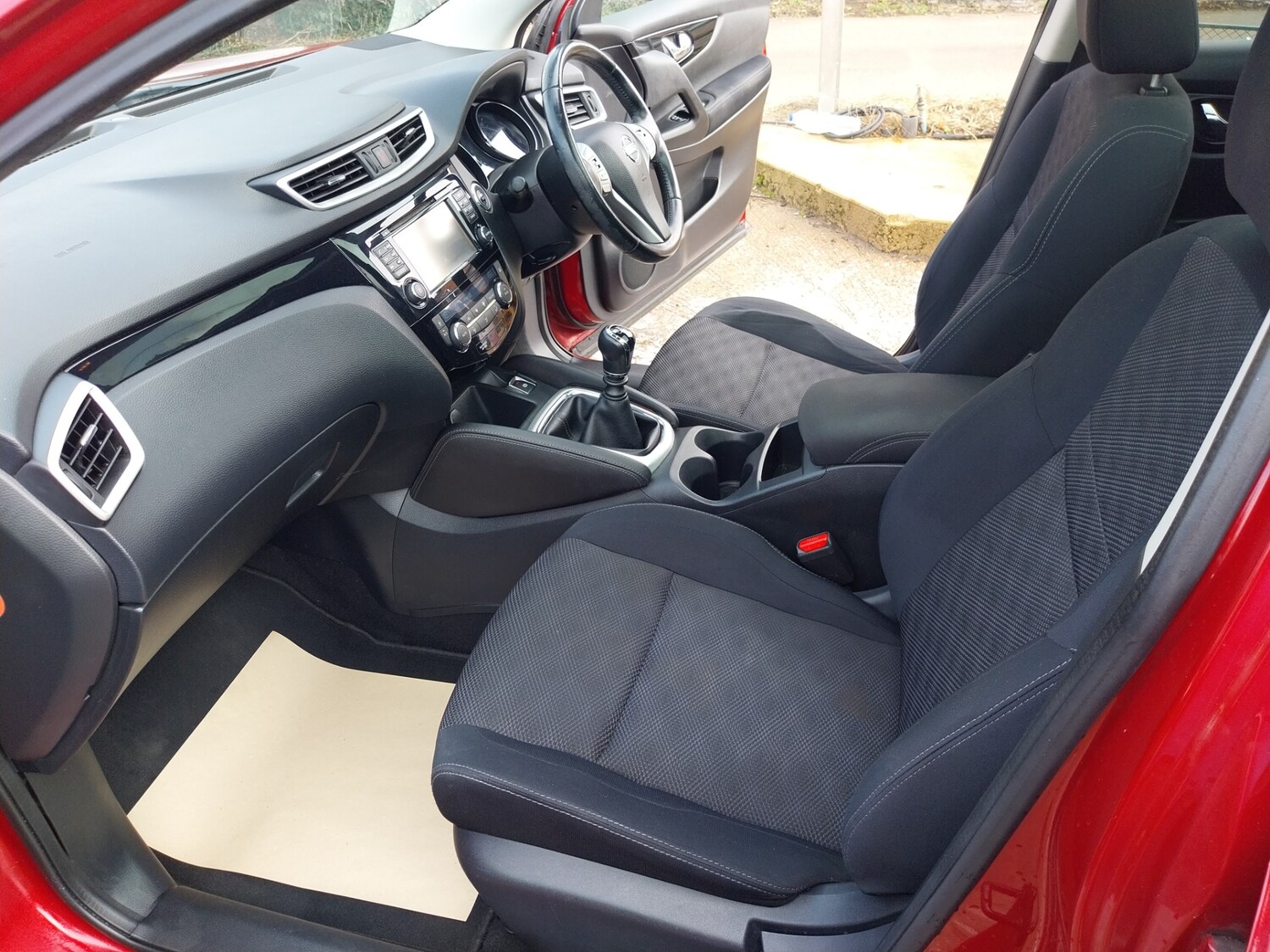 Used Nissan Qashqai 2014 for sale - 77743194: Photo 21