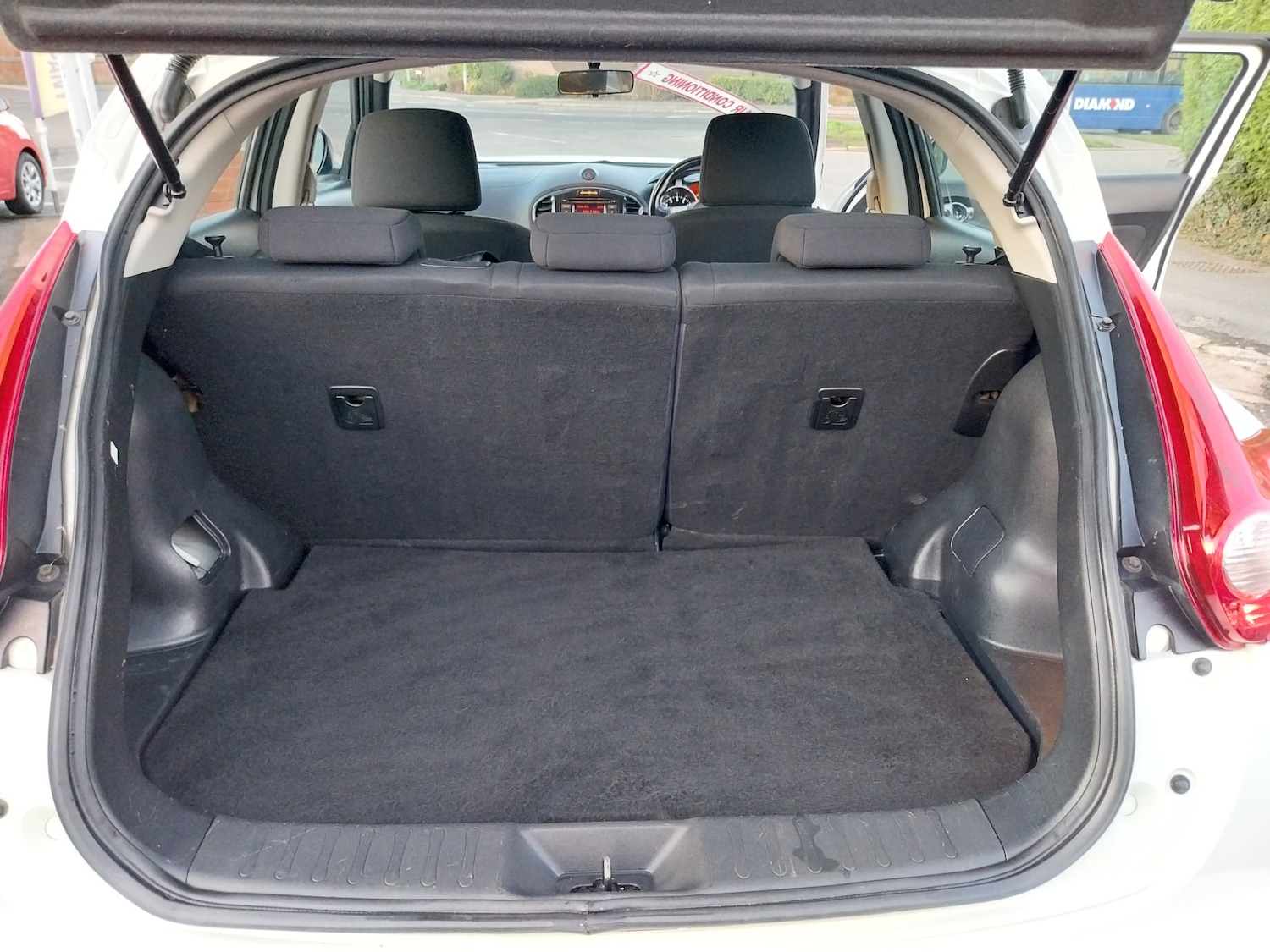 Used Nissan Juke 2012 for sale - 76652905: Photo 16