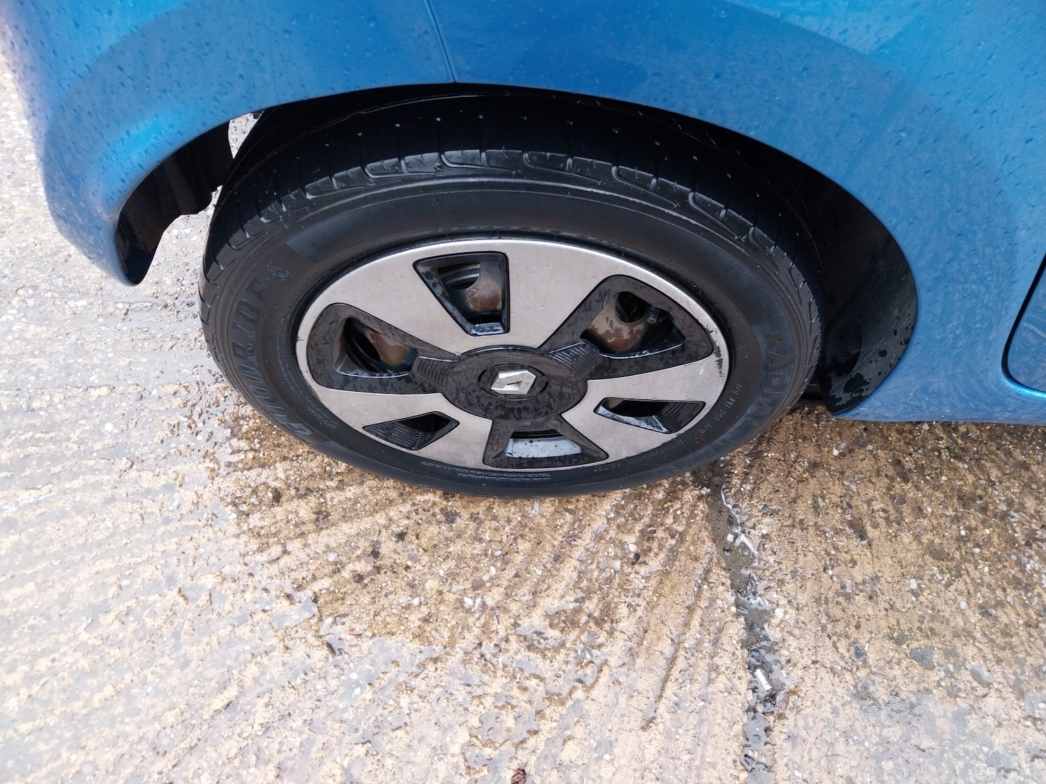 Used Renault Twingo 2015 for sale - 77445965: Photo 6