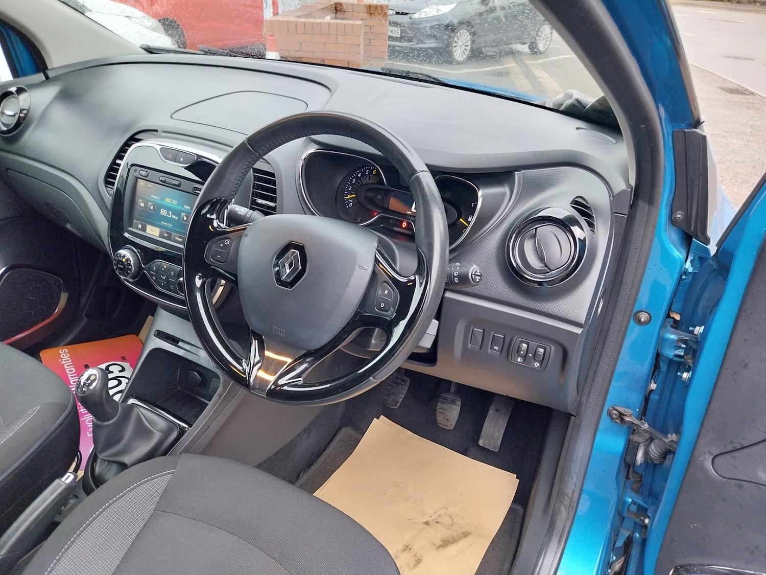Used Renault Captur 2014 for sale - 76763271: Photo 12