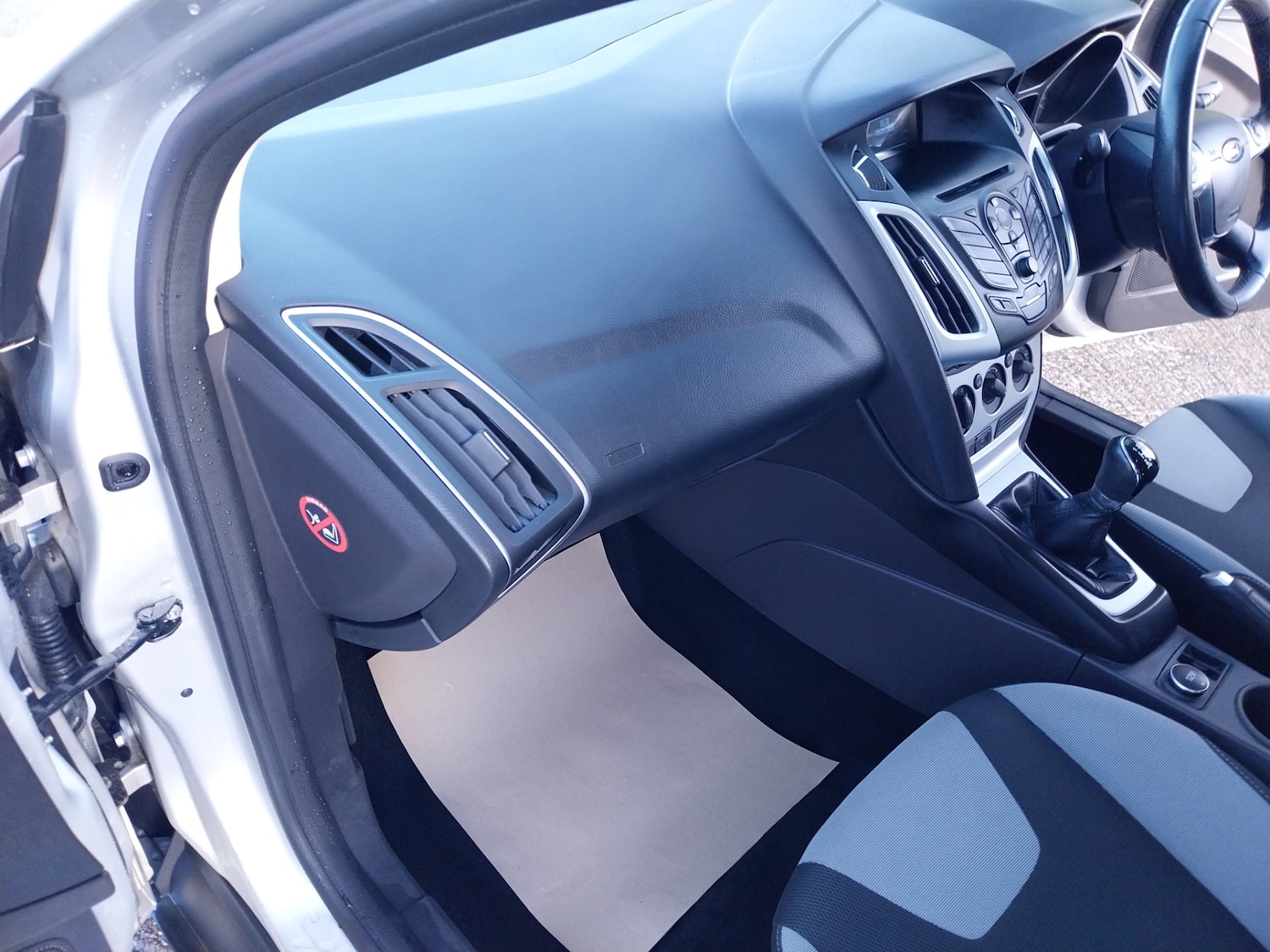 Used Ford Focus 2013 for sale - 77350204: Photo 12