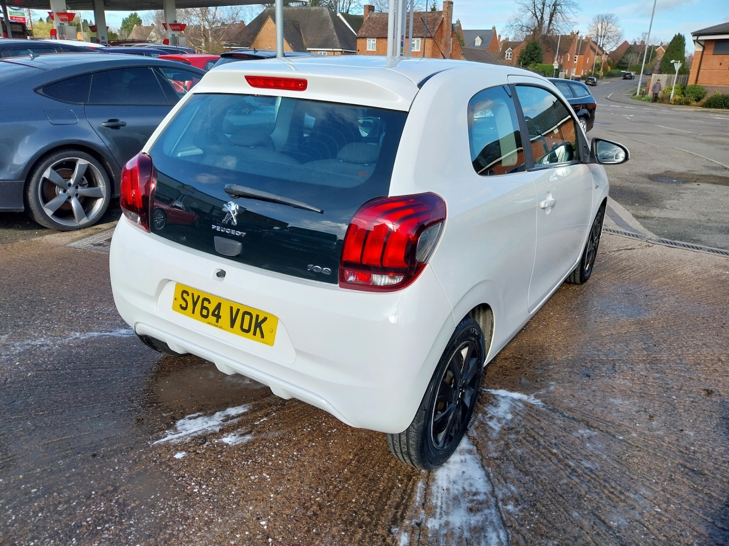 Used Peugeot 108 2014 for sale - 77812979: Photo 5