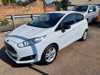 Used Ford Fiesta 2014 for sale - 79219931: Photo
