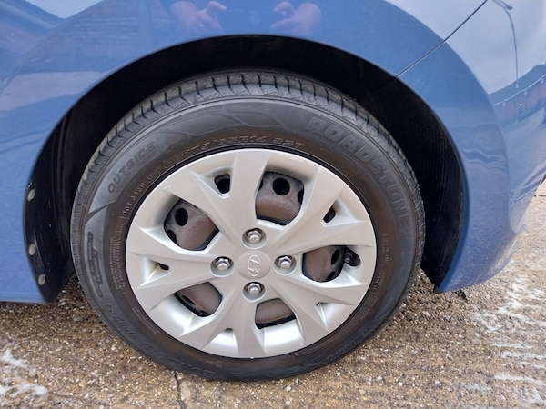 Used Hyundai i10 2015 for sale - 76231364: Photo 11