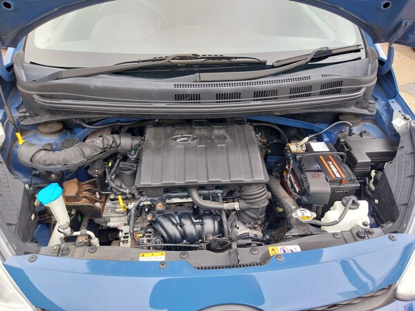 Used Hyundai i10 2015 for sale - 76231364: Photo 25