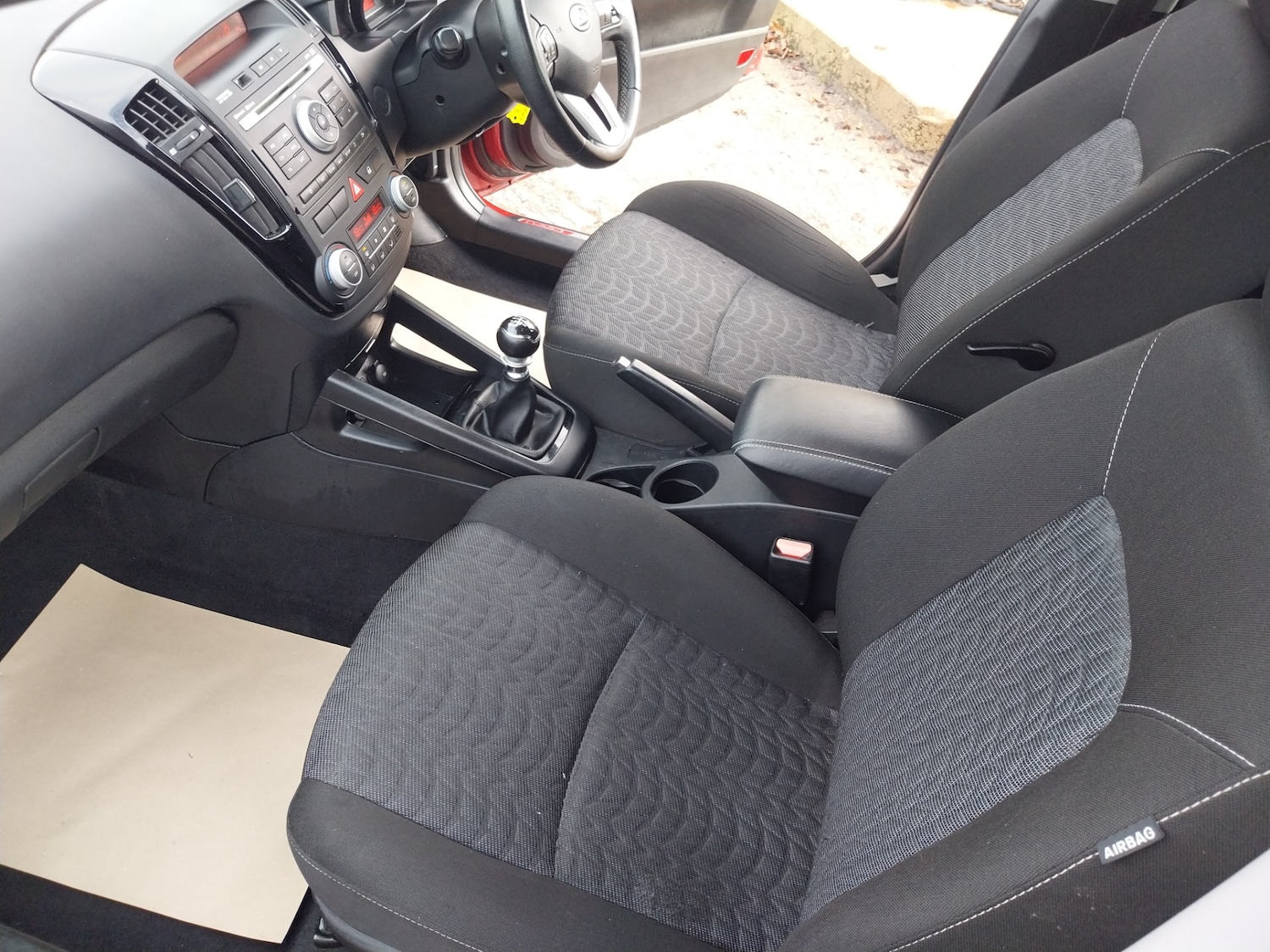 Used Kia Ceed 2011 for sale - 77258514: Photo 21