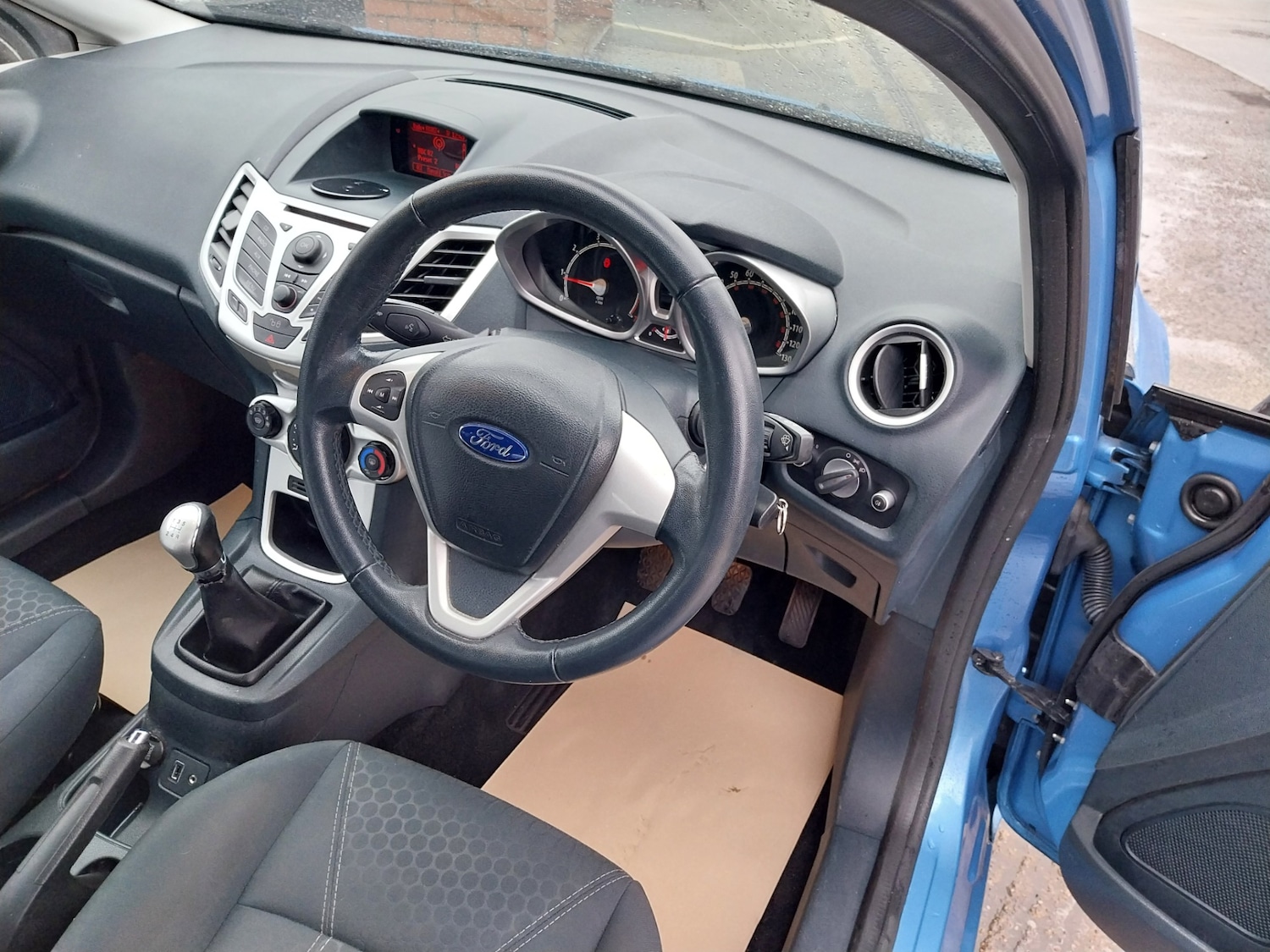 Used Ford Fiesta 2011 for sale - 77446721: Photo 10