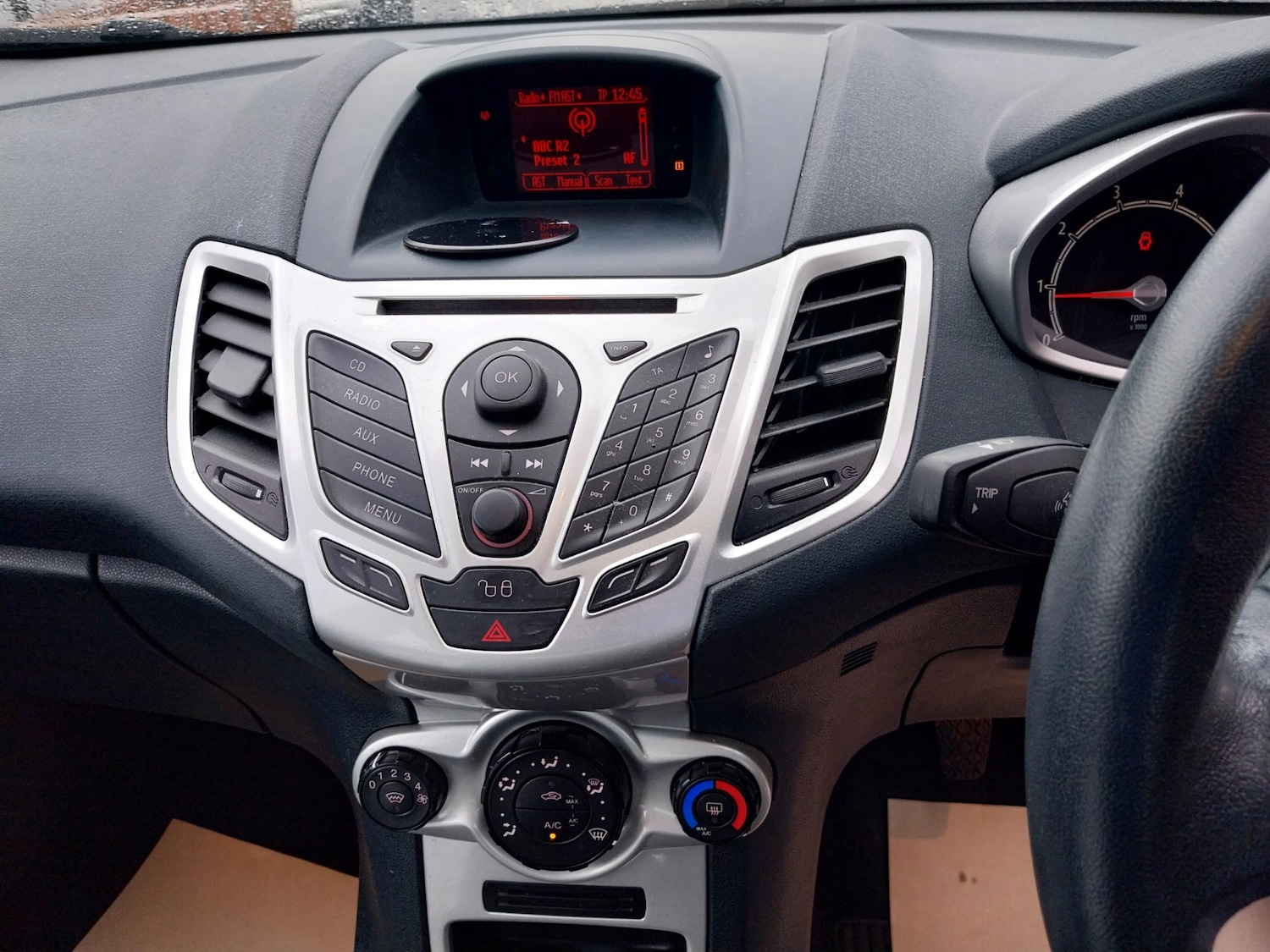 Used Ford Fiesta 2011 for sale - 77446721: Photo 12