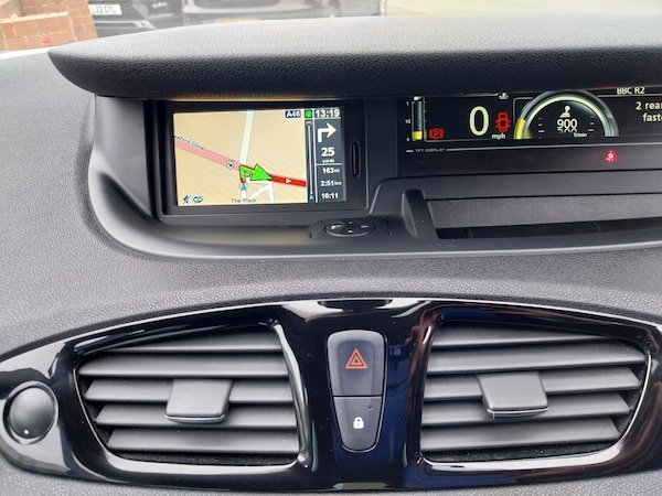Used Renault Scenic 2014 for sale - 76253424: Photo 13