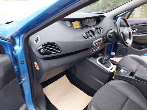 Used Renault Scenic 2014 for sale - 76253424: Photo 18