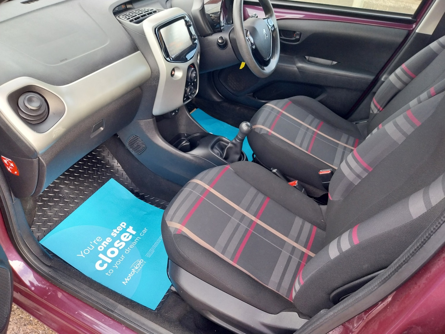 Used Peugeot 108 2014 for sale - 76859564: Photo 19