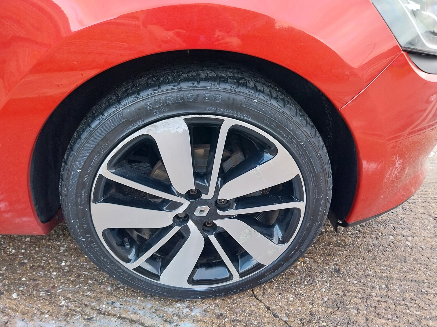 Used Renault Clio 2015 for sale - 76352135: Photo 11