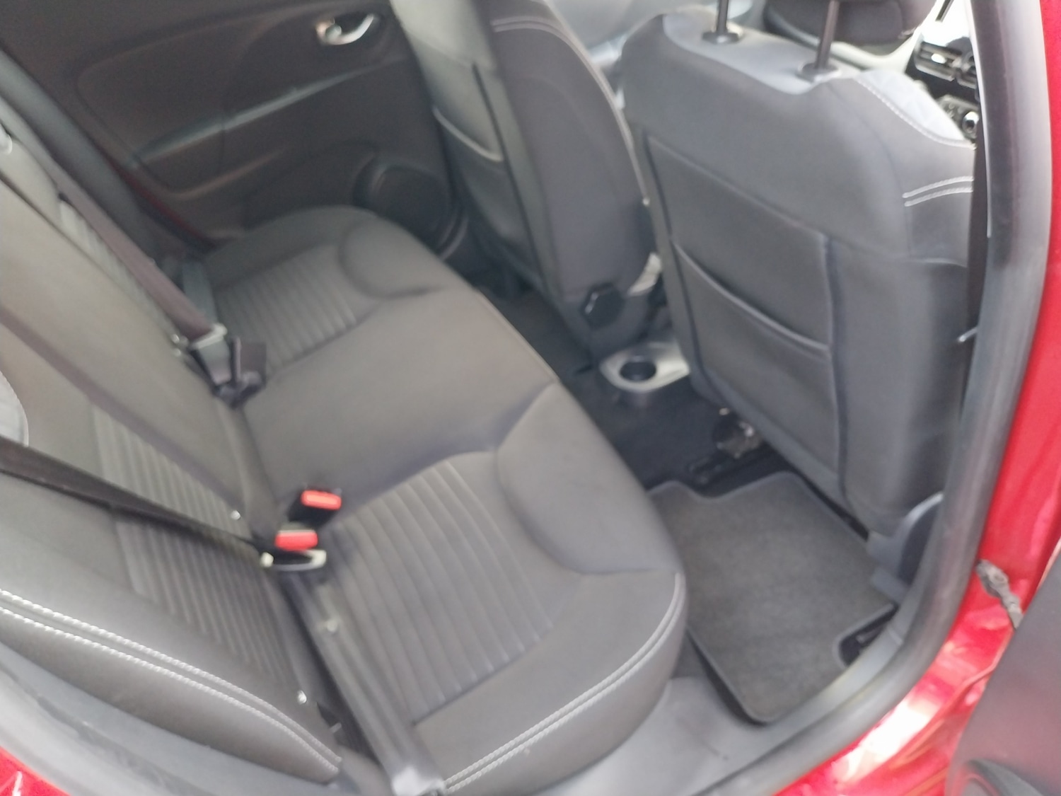 Used Renault Clio 2015 for sale - 76352135: Photo 14
