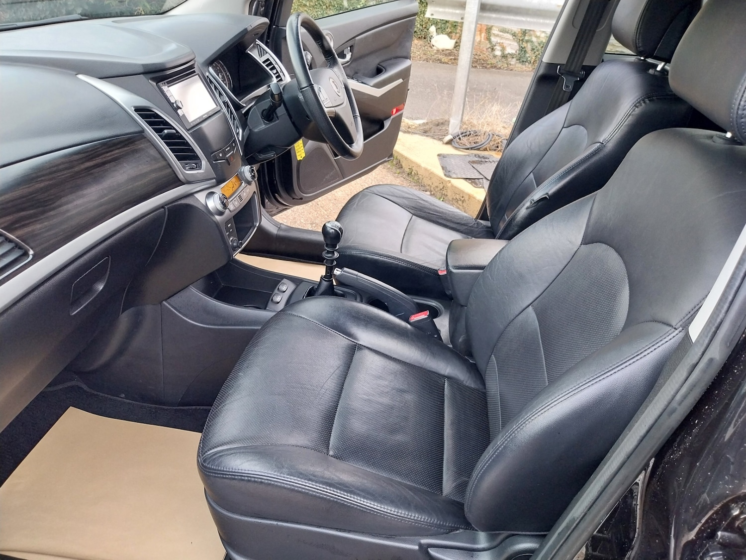 Used Ssangyong Korando 2014 for sale - 76681923: Photo 21