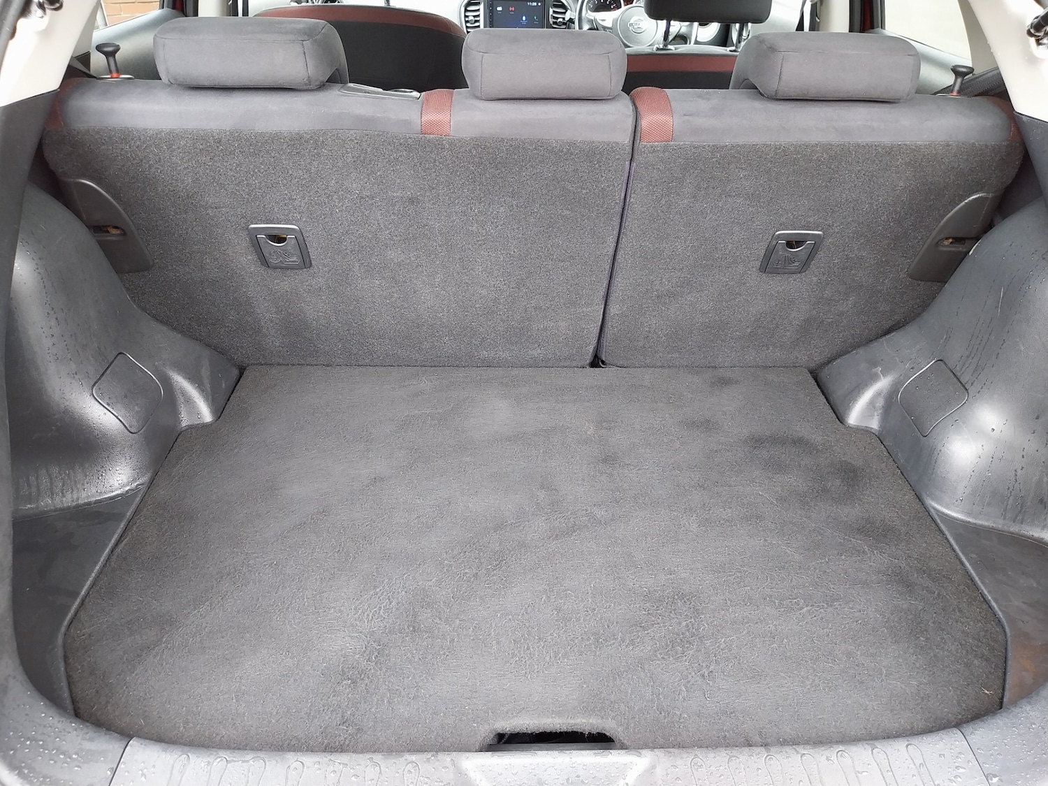 Used Nissan Juke 2011 for sale - 77730140: Photo 17