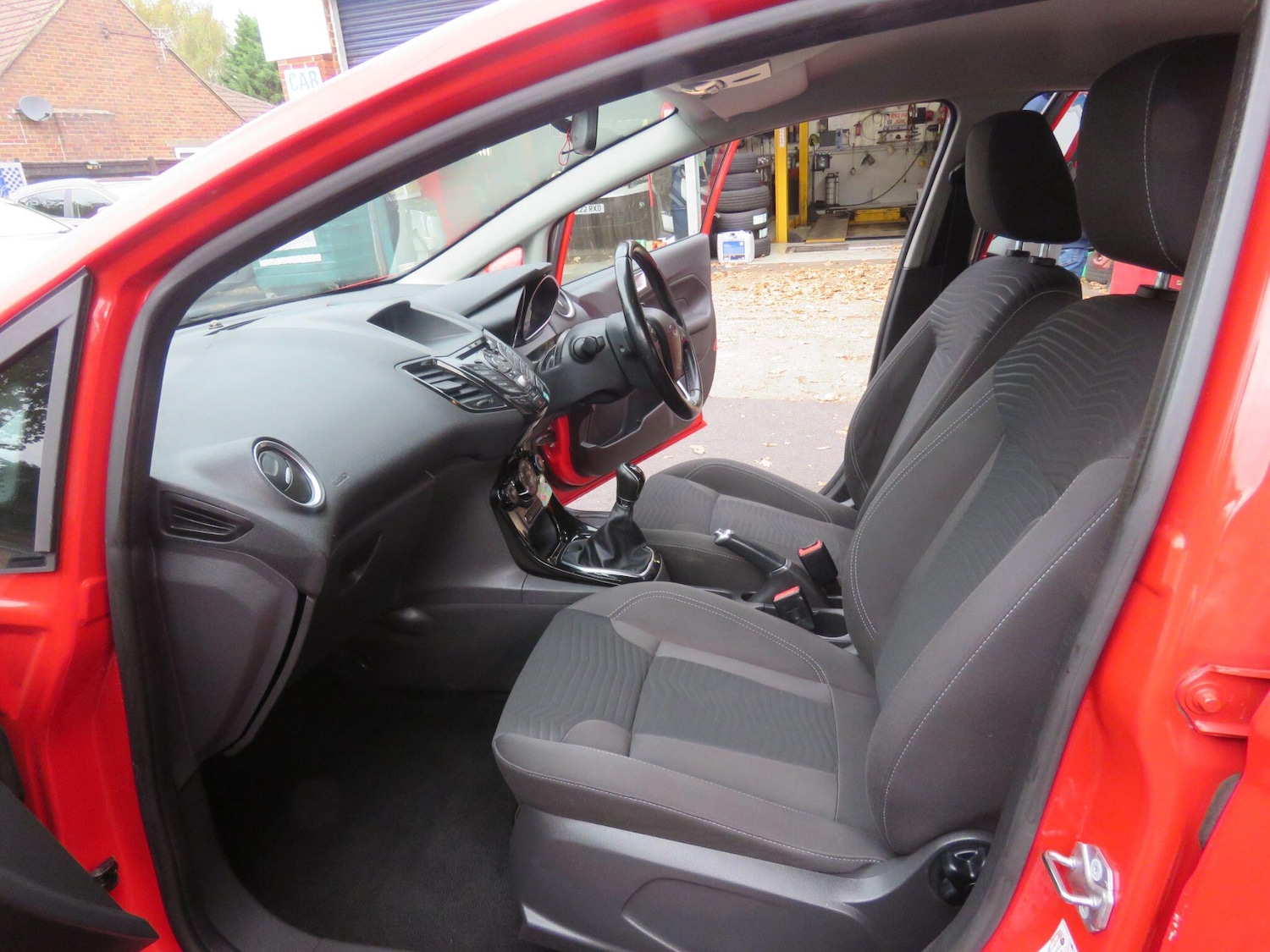 Used Ford Fiesta 2016 for sale - 76314786: Photo 4