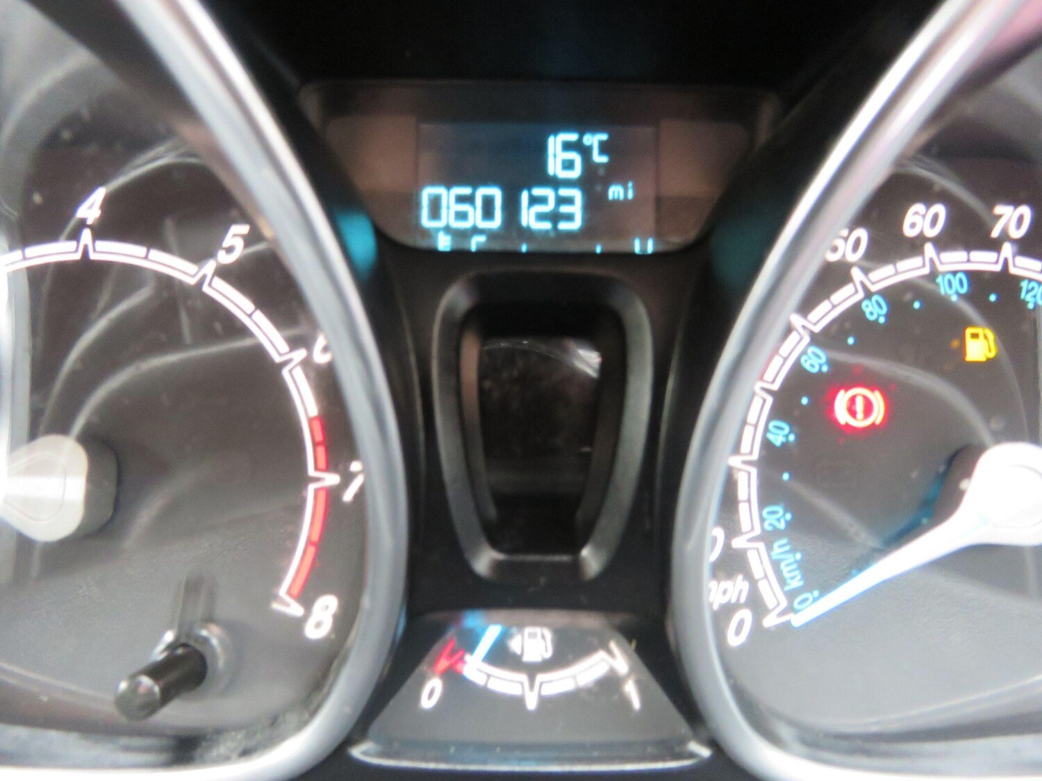 Used Ford Fiesta 2016 for sale - 76314786: Photo 69