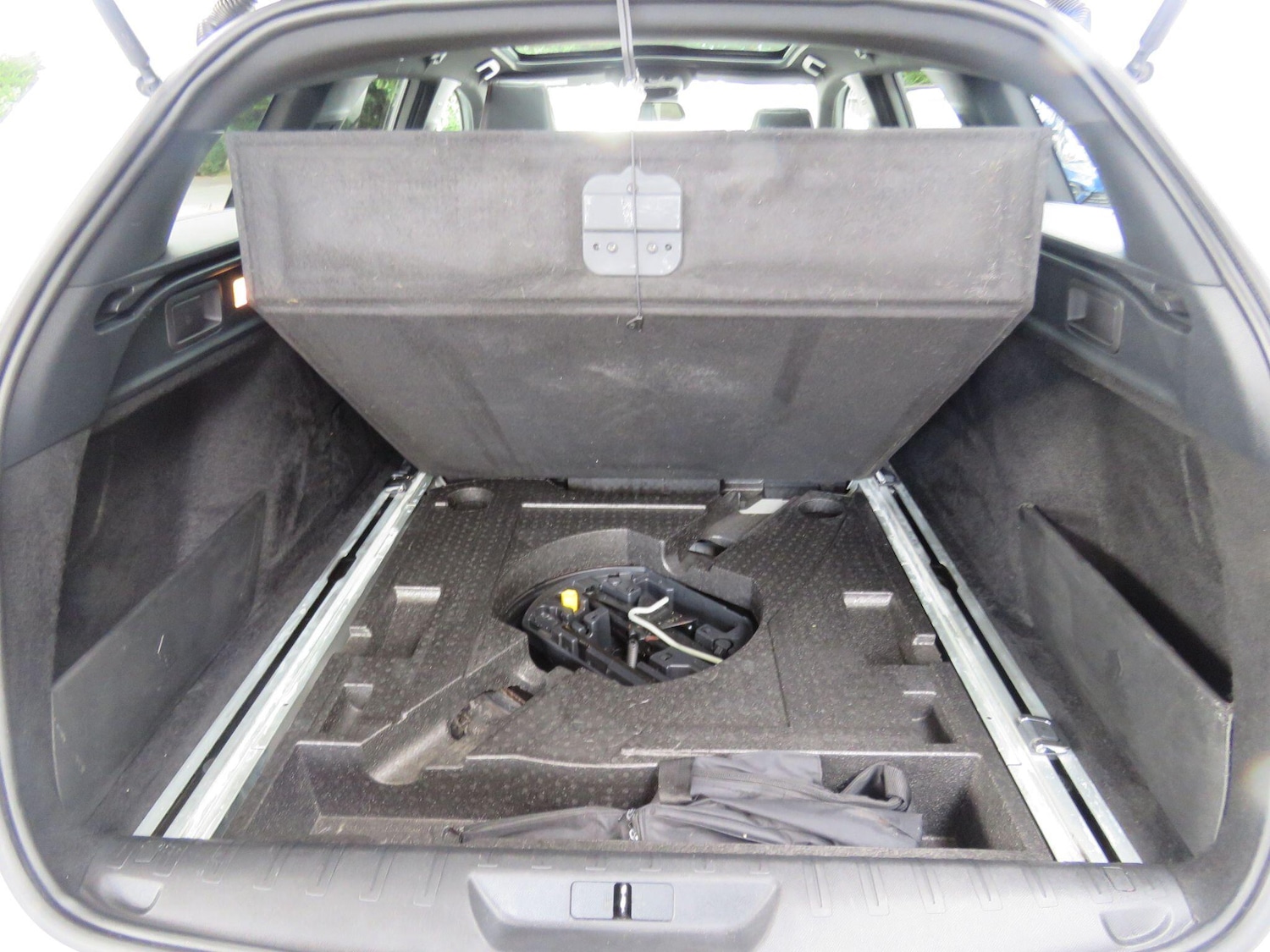 Used Peugeot 308 2017 for sale - 77067228: Photo 11