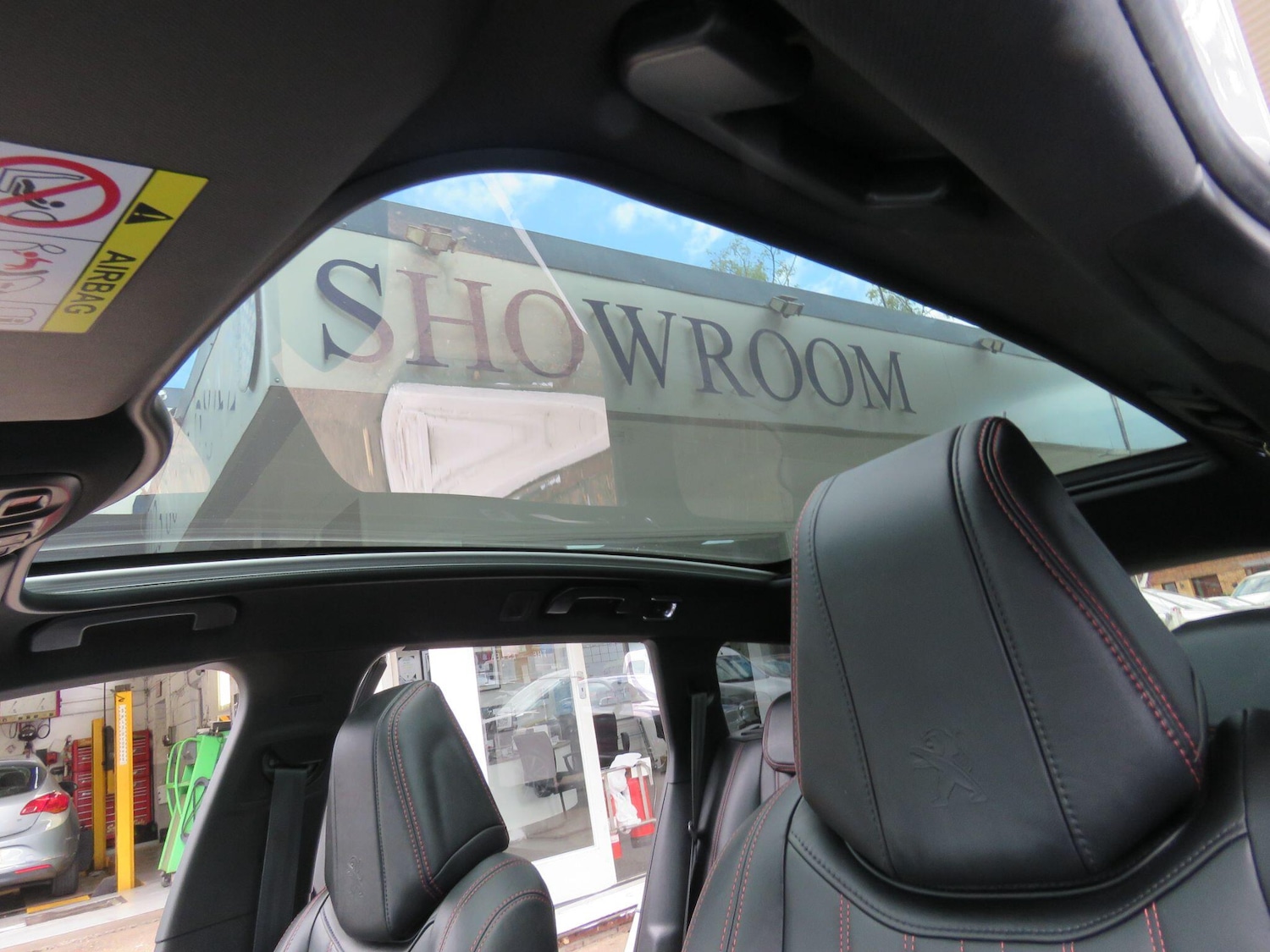 Used Peugeot 308 2017 for sale - 77067228: Photo 29