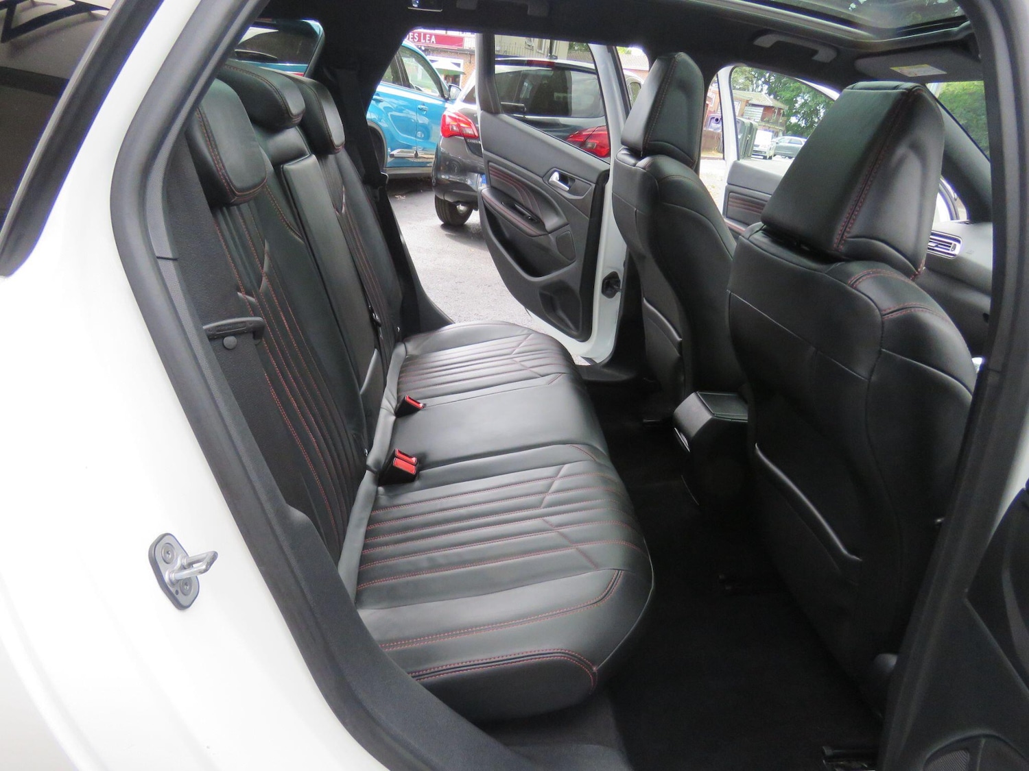 Used Peugeot 308 2017 for sale - 77067228: Photo 57