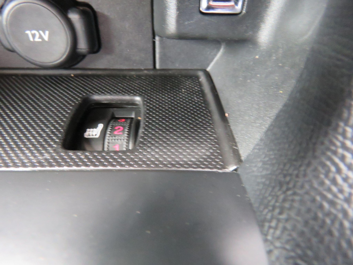 Used Peugeot 308 2017 for sale - 77067228: Photo 62