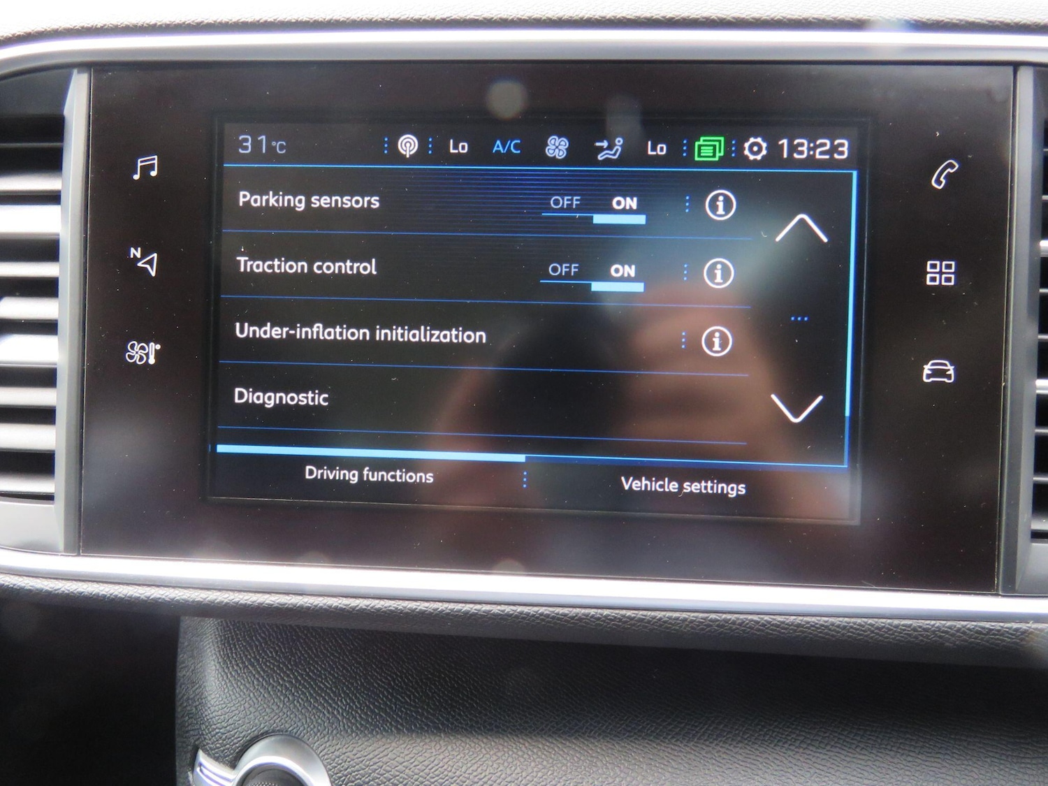 Used Peugeot 308 2017 for sale - 77067228: Photo 69