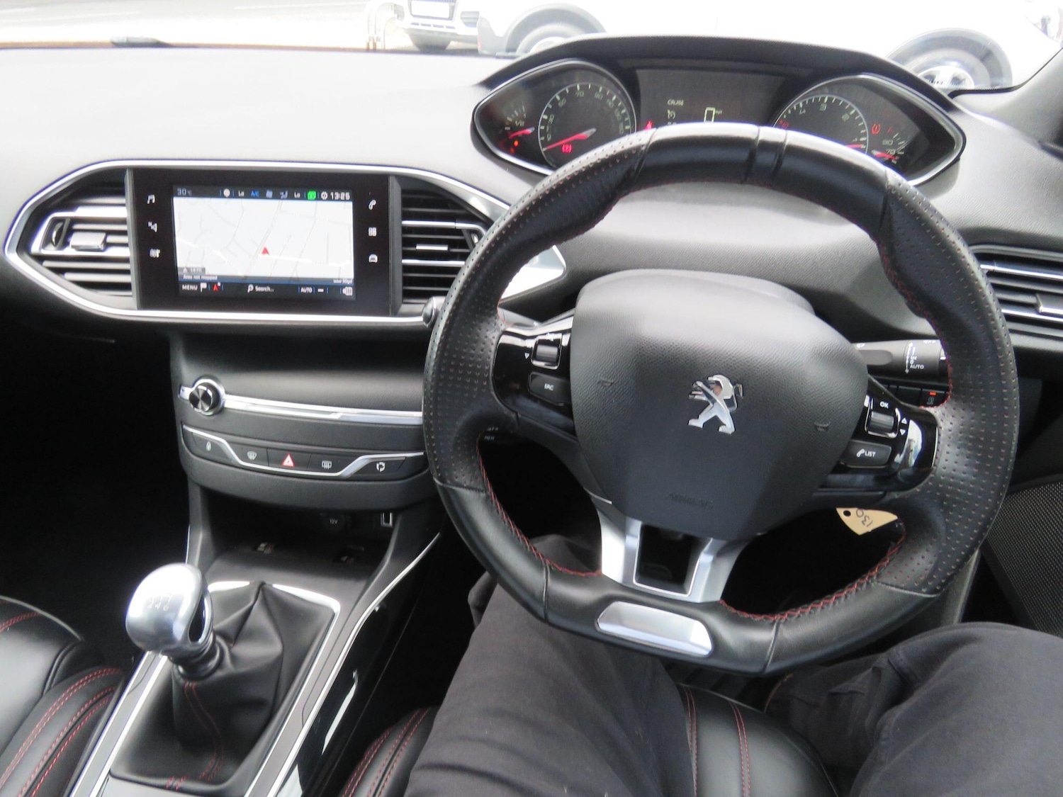 Used Peugeot 308 2017 for sale - 77067228: Photo 79