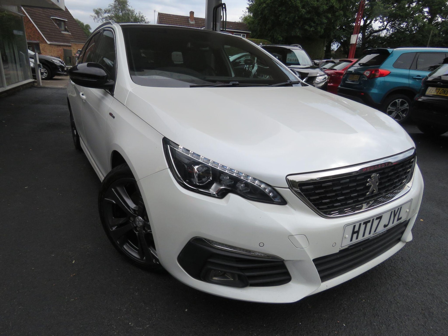 Used Peugeot 308 2017 for sale - 77067228: Photo 96