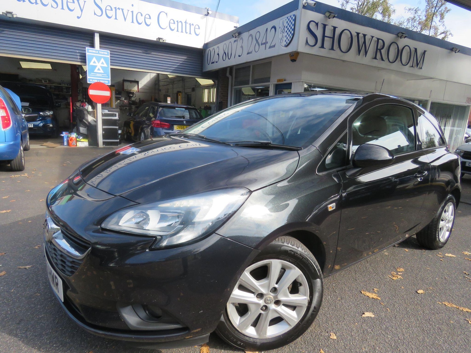 Used Vauxhall Corsa 2015 for sale - 76214209: Photo 1
