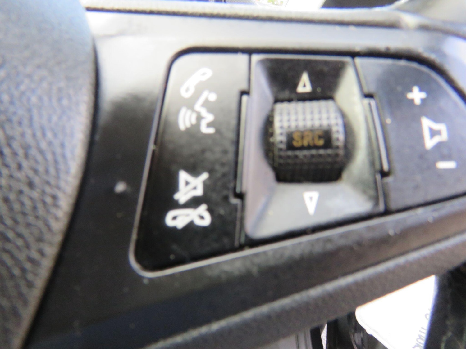 Used Vauxhall Corsa 2015 for sale - 76214209: Photo 32