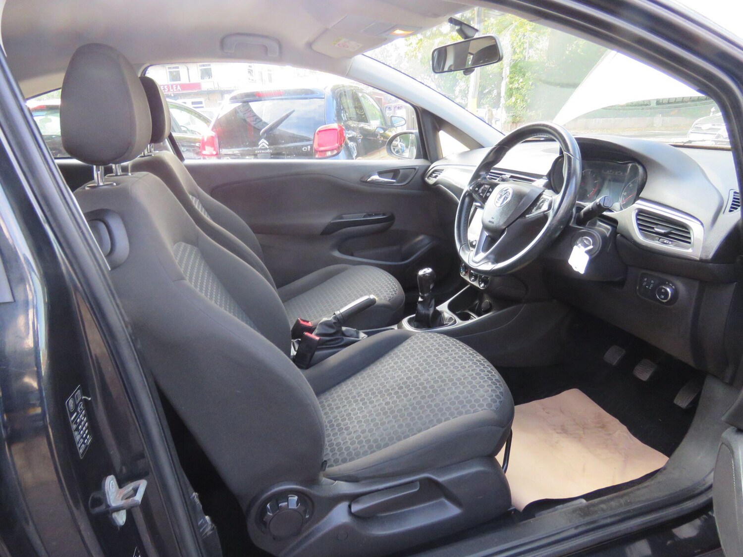 Used Vauxhall Corsa 2015 for sale - 76214209: Photo 50