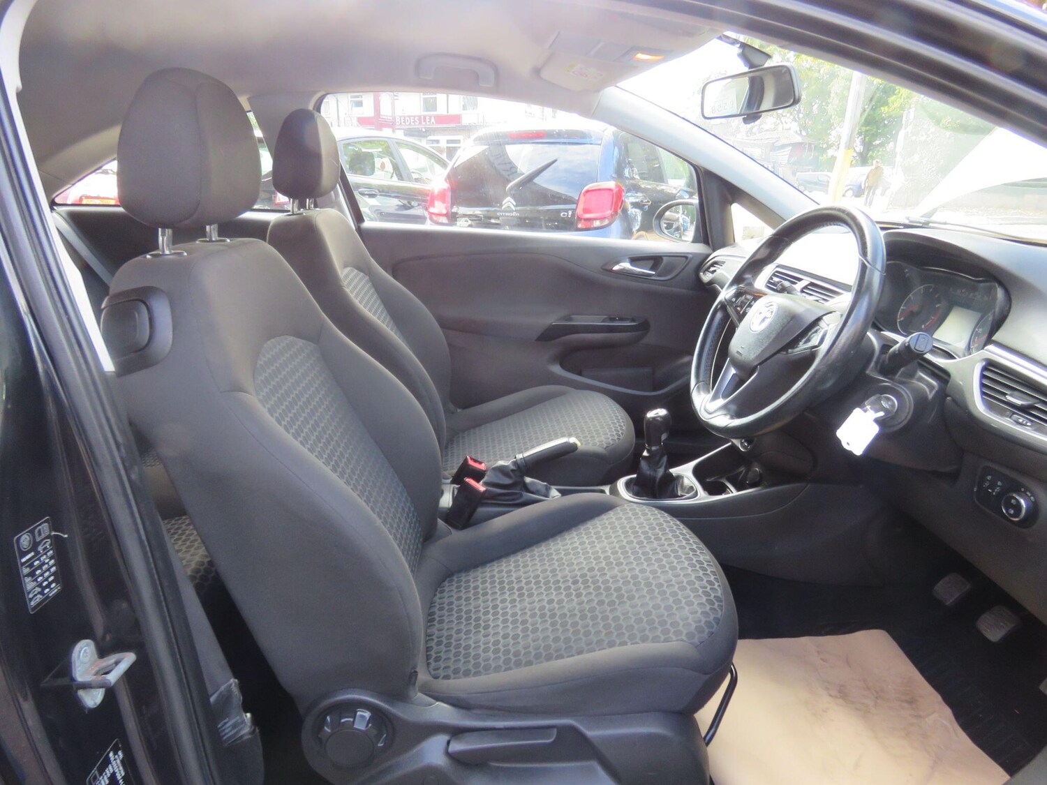 Used Vauxhall Corsa 2015 for sale - 76214209: Photo 51