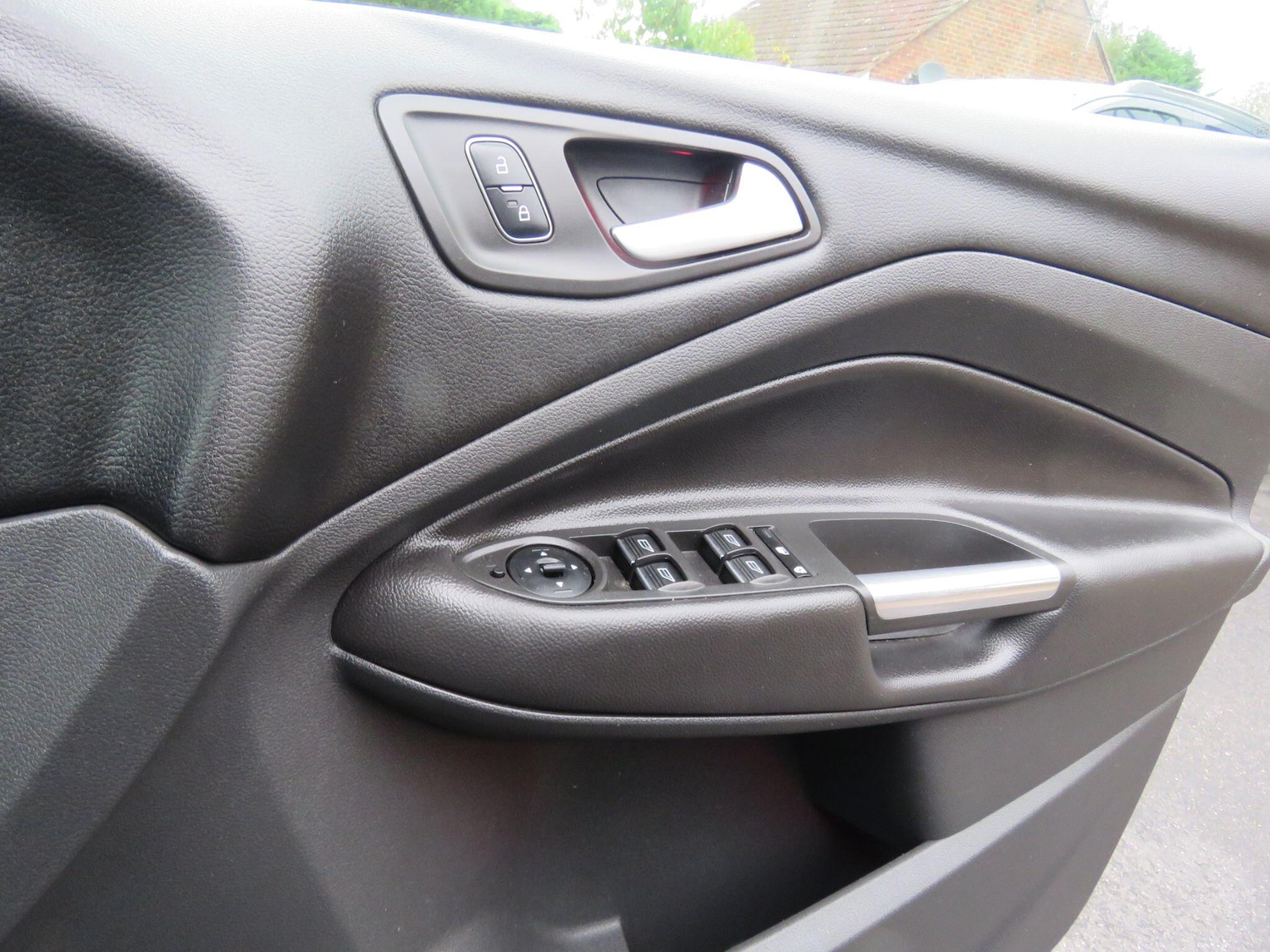 Used Ford Kuga 2017 for sale - 76988124: Photo 80