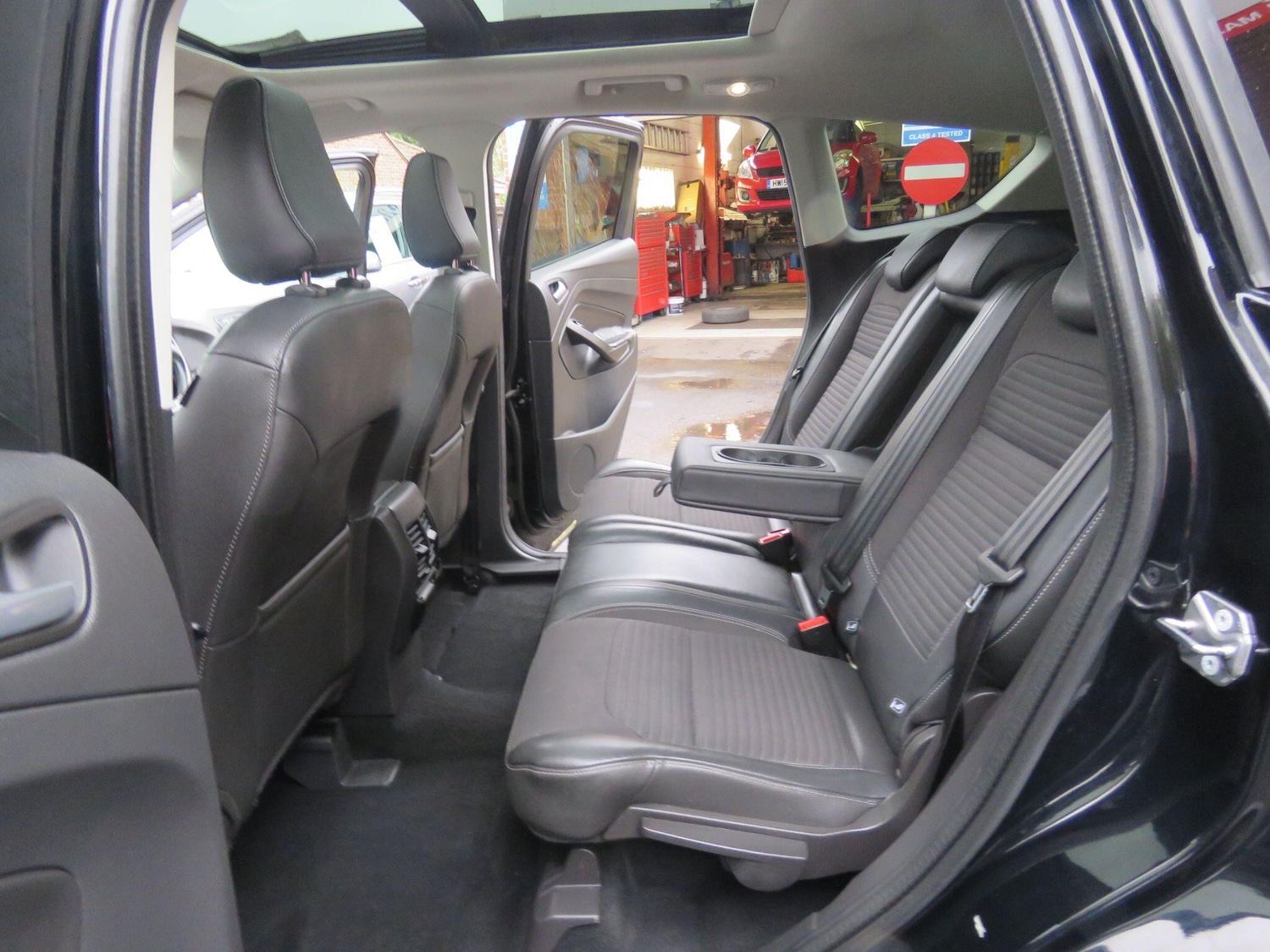 Used Ford Kuga 2017 for sale - 76988124: Photo 96