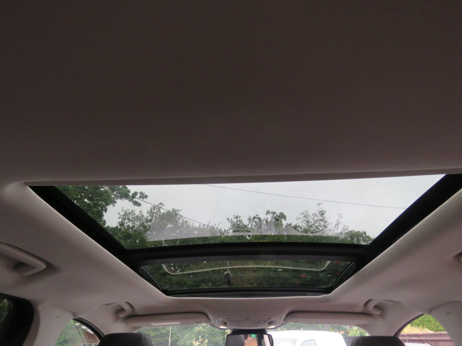 Used Ford Kuga 2017 for sale - 76988124: Photo 99