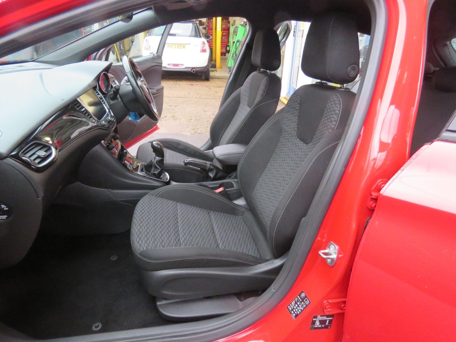 Used Vauxhall Astra 2017 for sale - 77411462: Photo 15