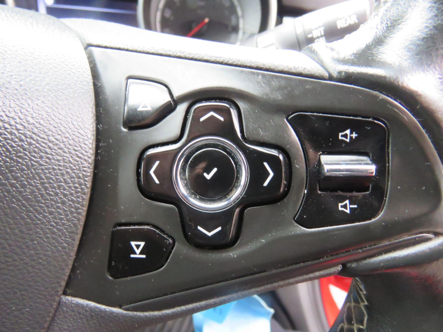 Used Vauxhall Astra 2017 for sale - 77411462: Photo 40