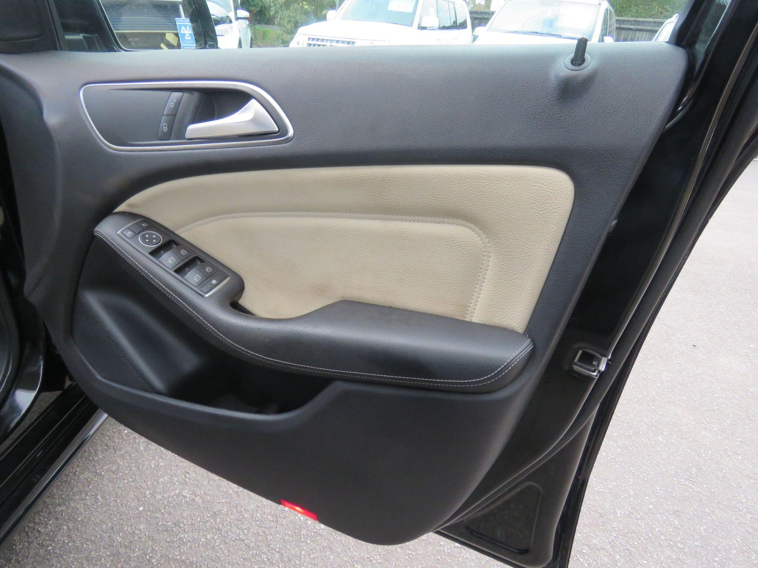 Used Mercedes-Benz B Class 2014 for sale - 78100608: Photo 45