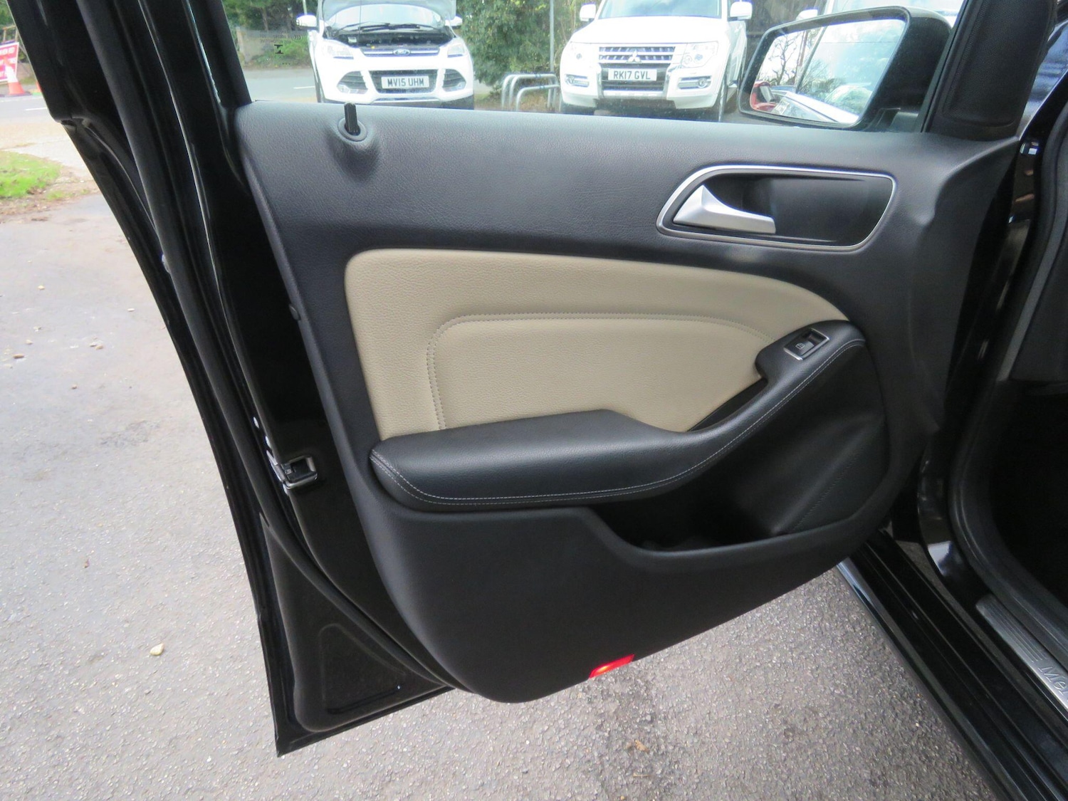 Used Mercedes-Benz B Class 2014 for sale - 78100608: Photo 48