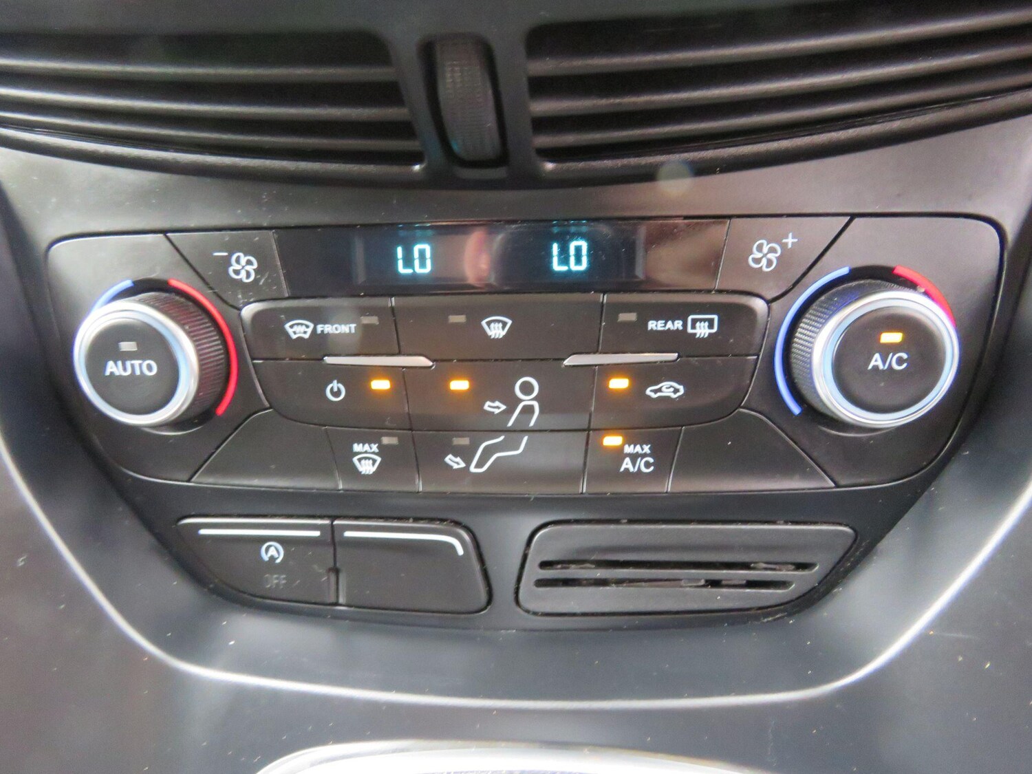 Used Ford Kuga 2017 for sale - 75949065: Photo 76