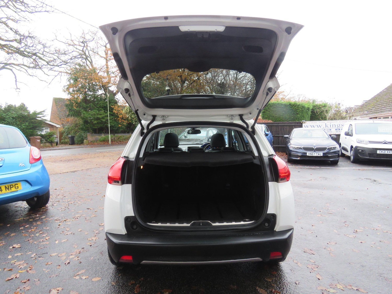 Used Peugeot 2008 2014 for sale - 76823549: Photo 11