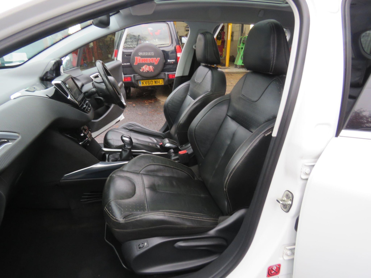 Used Peugeot 2008 2014 for sale - 76823549: Photo 54