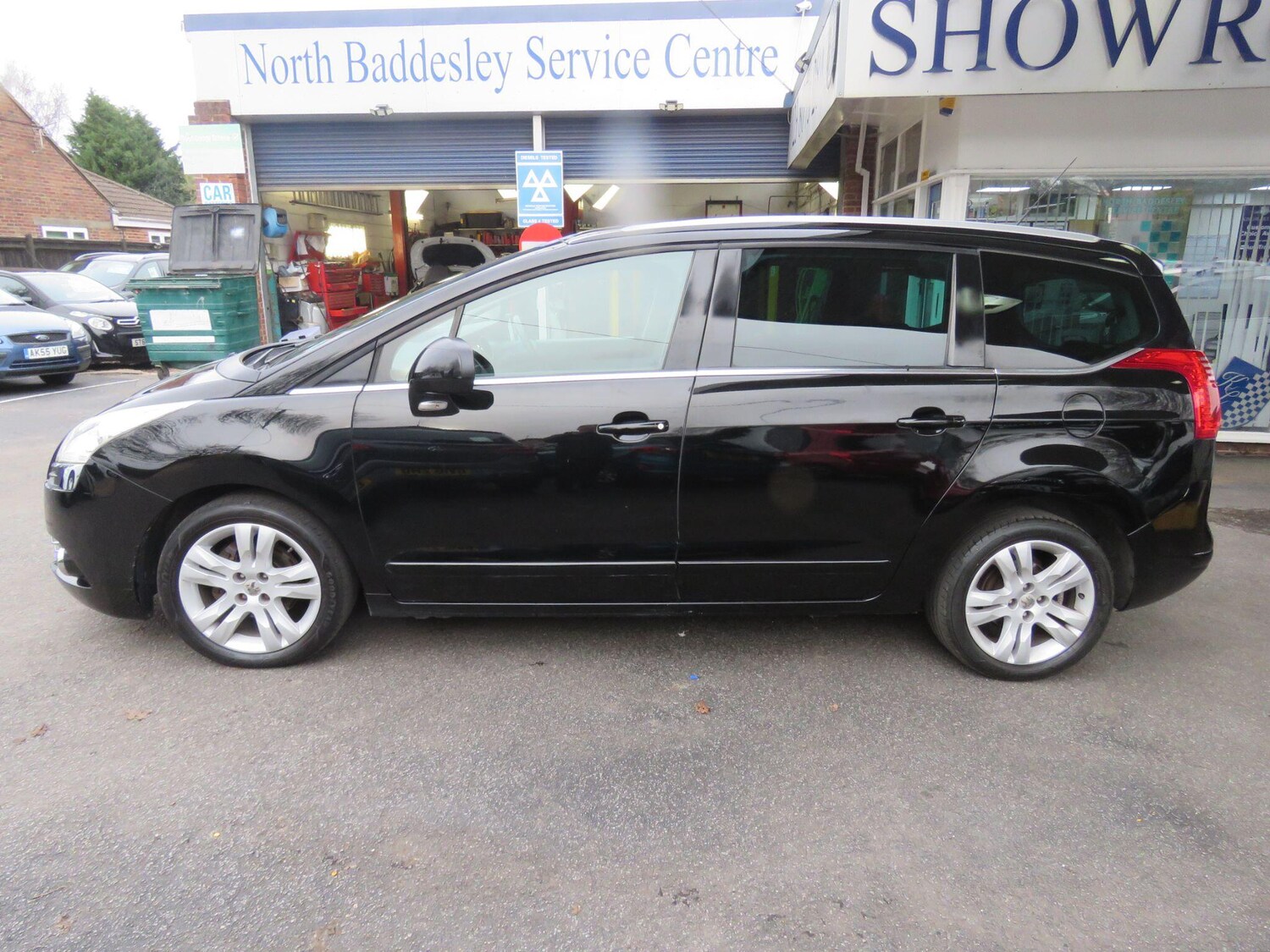 Used Peugeot 5008 2011 for sale - 77586066: Photo 14